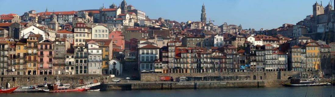 Near The Airport * Moreira (Porto)